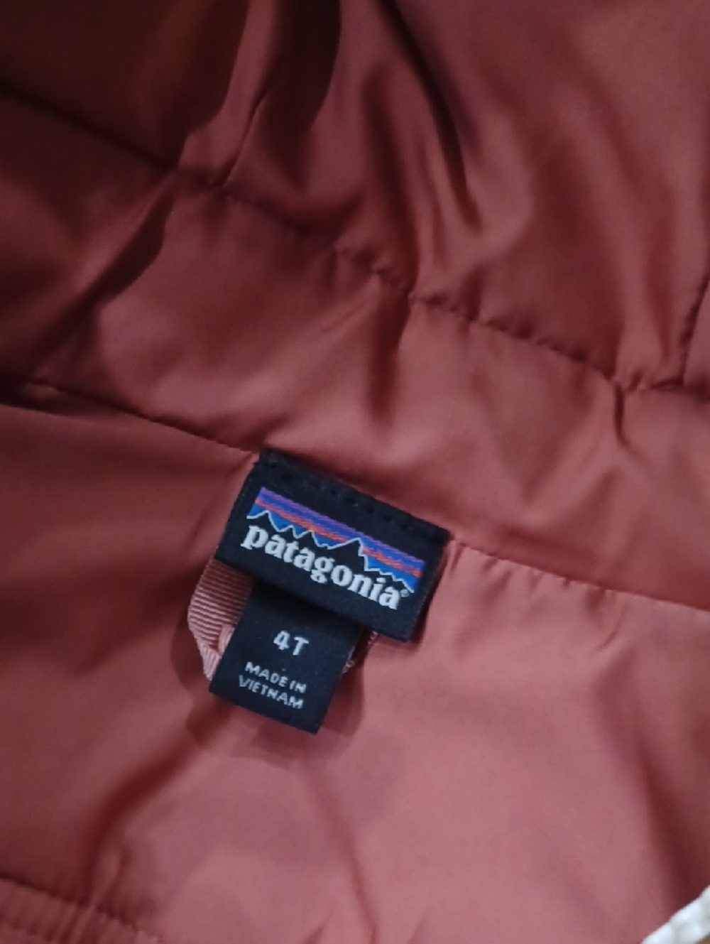Patagonia Baby Recycled Hi-Loft Parka - Picture 3 of 8